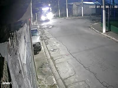 Motorcyclist dies instantly after crashing into bus 