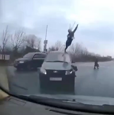 Driver knocked down a women 