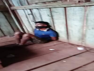 Thief punished by gang members in Brazil