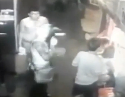 Guy Armed with an Uzi Shoots and Execute Ex-Girlfriend 