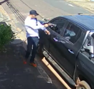 Karma Got Him: Armed Robber In Critical Condition After Being Shot in His Mouth