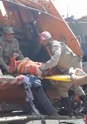 Worker Left His Legs in a Garbage Truck