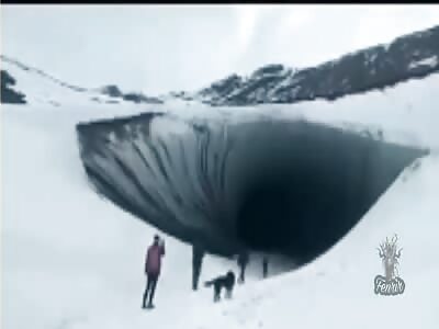 In Argentina, Tourist Killed By Falling Ice In Patagonian Cave