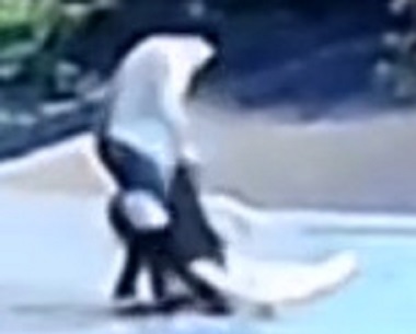 Scumbag Assaults EX Wife In China