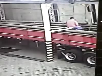 hahahah I laughed because he's fat