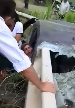 Guard Rail through the Front Seat and this Woman Somehow Survived 