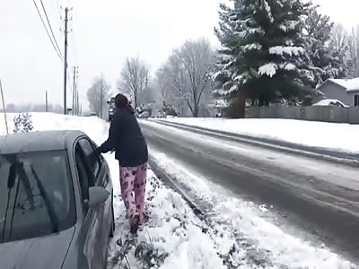 Wow Asshole Comcast Driver Causes multiple Accidents for just being Ignorant 