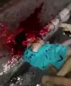 Woman cries seeing her boyfriend's head exploded by shots