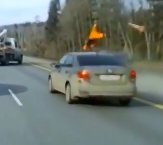 Construction Worker is Brutally Killed on the Highway in Tragic Accident 