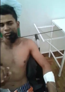 Kid Worker got an Iron Rod through his Neck...Almost coming out of his Shoulder 