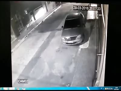 Thugs tries to kill a man but hit and kill a child 