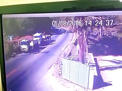 Truck driver dies after losing the breaks