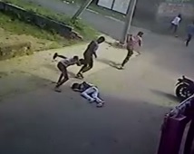 Poor Kid Beaten to Death by Gang with Bats and Sticks