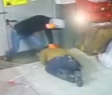 Man Beaten to Death During Robbery