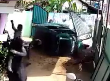 Small Girl Being Crushed by Tryck in Bizarre Accident