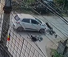 Head On Collision... Bike Loses