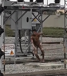 Moronic Dude Electrically Burned to Shit .. Tried Stealing Power