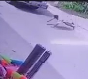 Man Suicide Dives Right In Front of a Truck 