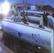 Incredible Suicide By Huge Gas Tank (Explosion)