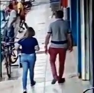 Off Duty Cop Walking with Girlfriend is Gunned Down