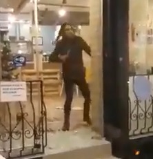 Turkey Cops Shoot and Kills Bulgarian Terrorist (2VIDS)