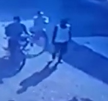 Dude in Wife Beater Never See's it Coming