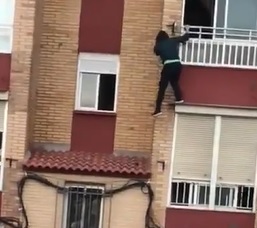 Side Bitch Tries to Escape Quarantine... Fails Horrifically 