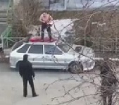 Crazy Dude Stabs Himself