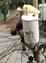 Whole Crew Tries to Save the Sizzling Man