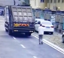 Oblivious Dudes Last Text Message.