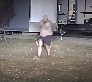 Utah Police Shoot Dead Fat Meth Head with a Gun