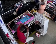 Car Slams Pedestrians into Sidewalk Shops