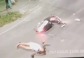 DAMN: One of the Most Brutal Head-on Ragdoll Collisions Ever.