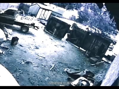 SOME KNEE-GROWS HAVING A SHOOTOUT IN FLA.