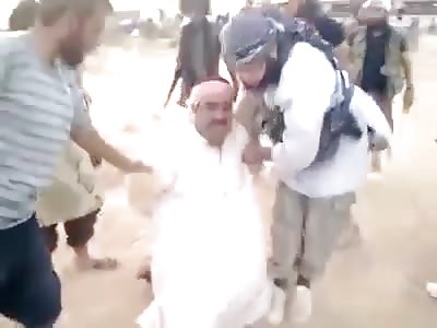 Islamists behead a Muslim