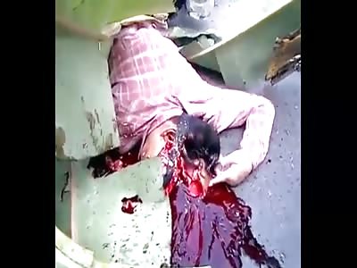 Motorcyclist Died With His Head Crushed By A Truck