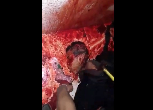 Beheading Of A Gang Member Using A Machete And A Hammer in a Shower Stall 