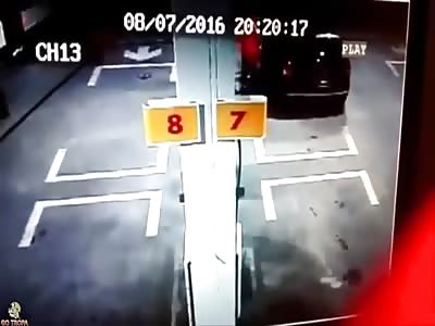 POLICE SHOOT AND KILL TWO BANDITS