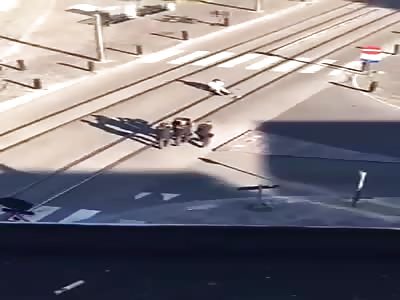 MAN SHOT BY POLICE AFTER OPENING FIRE (ANOTHER ANGLE)