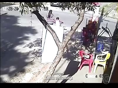 MOTORCYCLIST ESCAPES FROM BLITZ AND RUNS OVER MOTHER AND DAUGHTER