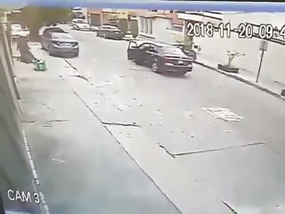 MINISTERIAL POLICE FACES ASSAILANTS AND IS KILLED