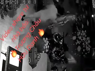 CAFE OWNER BEING STABBED