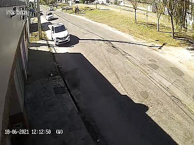 VIOLENT MOTORCYCLE ACCIDENT 