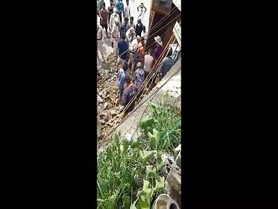 MOTORCYCLE X TRUCK ACCIDENT WITH AFTERMATH