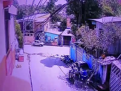 WORKER BEING SHOT BY ASSAILANT