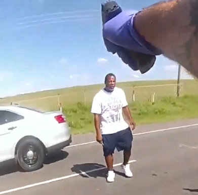 Austin Police Officers Shoot and Tase Man Wielding Knife