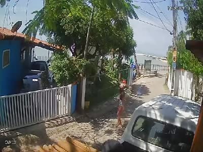 MAN IS SHOT DURING ATTEMPTED THEFT