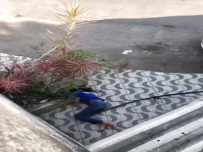  CRAZY GIRL INSISTS ON KILLING HERSELF