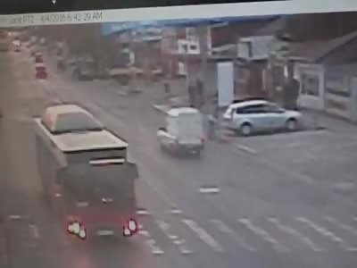  Five pedestrians died on car Accident.