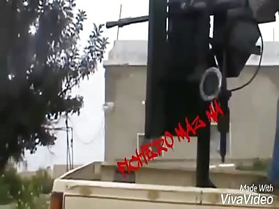 Rebel Machine Gunner Fails To Take Cover During Firefight